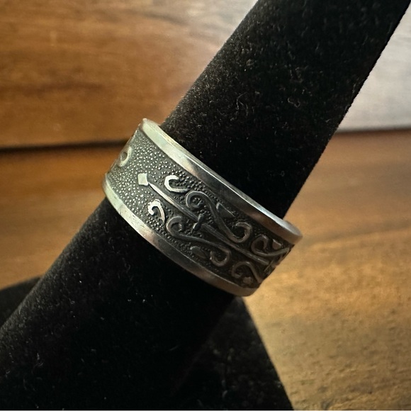 Handmade Spoon Ring - Picture 3 of 14